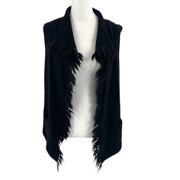 Aritzia Alpaca Wool Fringe Knit Sweater Vest Witchycore Indie Black size XS - Picture 1 of 7
